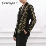 TWOTWINSTYLE Black Spliced Beading Temperament Blazer Female Lapel Long Sleeve Slimming Commute Luxury Women's Blazers Fashion